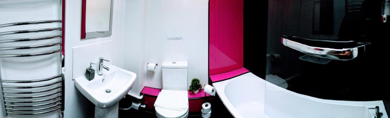 Brookview 2Br Flat Oxford City Centre Free Parking ภายนอก รูปภาพ