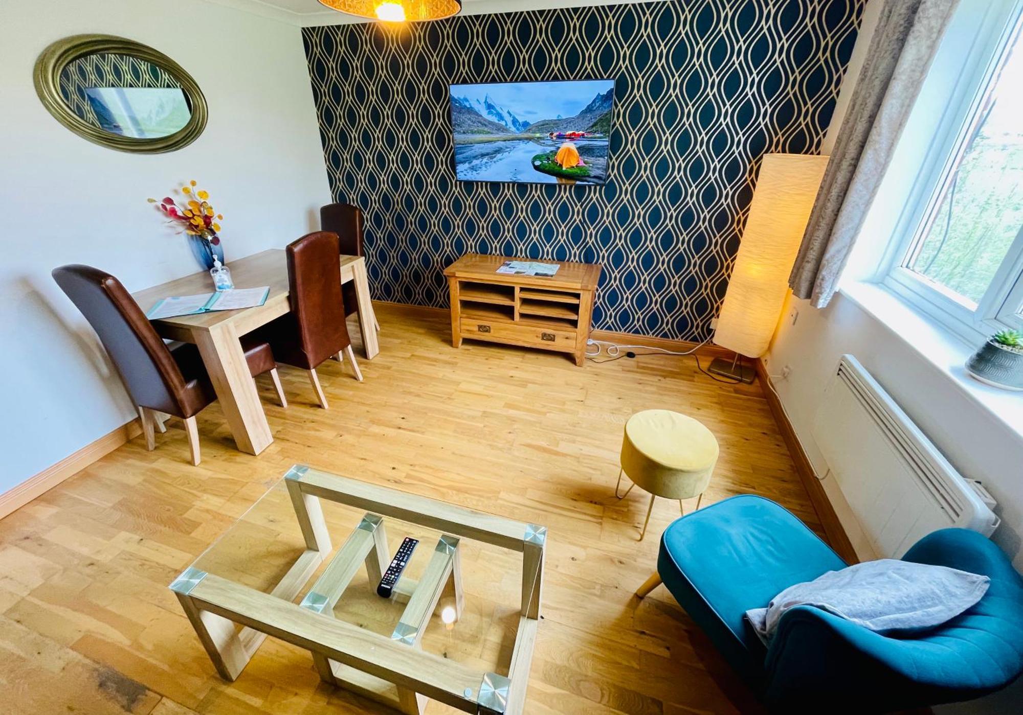 Brookview 2Br Flat Oxford City Centre Free Parking ภายนอก รูปภาพ